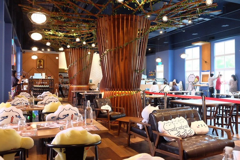 黛麗佐手義式餐廳┃台中后里：日本超夯「反應過激的貓」line貼圖期間限定，餐點表現不俗環境也很好拍，麗寶Outlet Mall美食餐廳推薦 @飛天璇的口袋