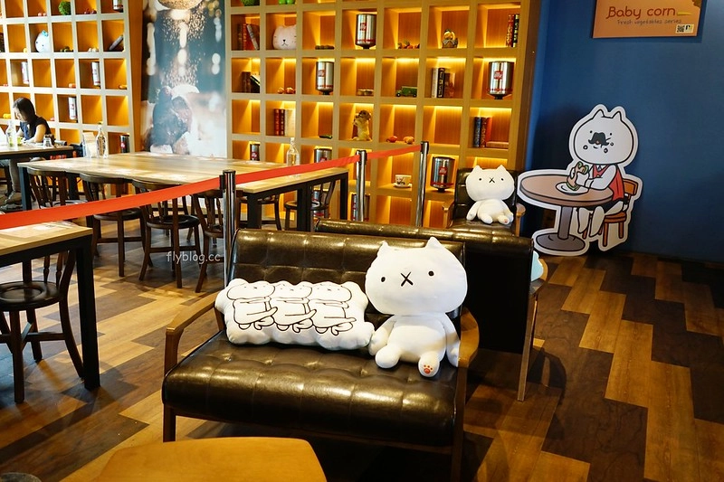 黛麗佐手義式餐廳┃台中后里：日本超夯「反應過激的貓」line貼圖期間限定，餐點表現不俗環境也很好拍，麗寶Outlet Mall美食餐廳推薦 @飛天璇的口袋