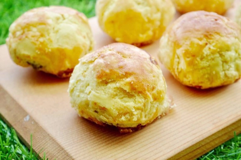 三美珍餅行｜海線梧棲爆紅菠蘿蛋黃酥，只限定臉書社團開放預購 @飛天璇的口袋