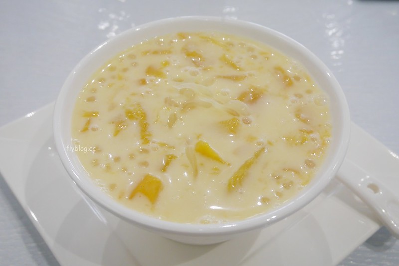 【香港深水埗】聰嫂甜品~劉德華的最愛怎麼可以不來朝聖，除了楊枝甘露龍眼椰果冰也很好吃 @飛天璇的口袋