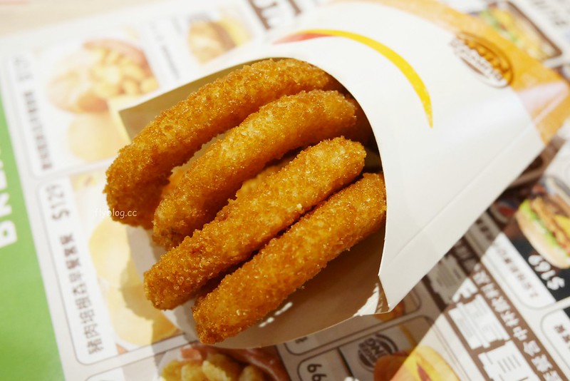 Burger King．漢堡王┃台中南屯：我最愛的漢堡王又重回台中了，個人最愛華堡和金沙堡，文心秀泰影城美食推薦 @飛天璇的口袋