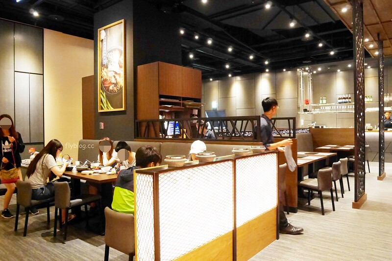 涓豆腐：涓豆腐正式回歸台中，三個人點雙人套餐就夠了，文心秀泰美食推薦 @飛天璇的口袋