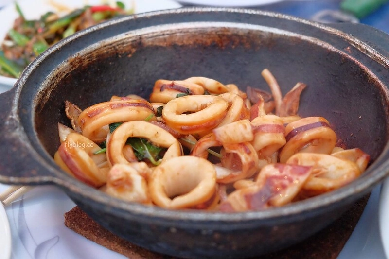 台中南屯｜醉鴛鴦啤酒庭園餐廳．正宗台式快炒餐廳，很有吃大排檔的氛圍 @飛天璇的口袋