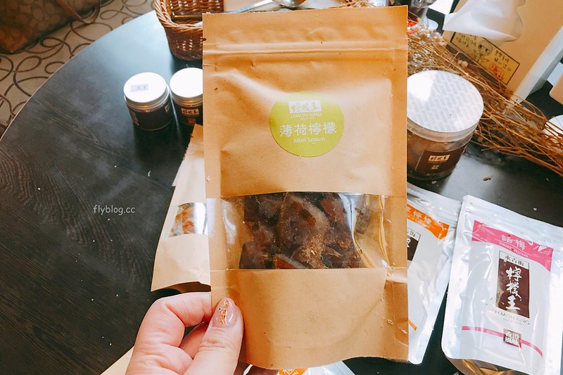 【香港上環】檸檬王．Lemon King~上環旗艦店開幕了，香港必買伴手禮推薦，個人推薦鹹檸檬好吃 @飛天璇的口袋