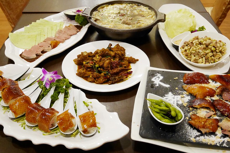 鳳凰德陽川泉旅奇立丹廳｜一鴨六吃只要$1688元，還有自助餐吃到飽可以選擇，礁溪好吃烤鴨推薦 @飛天璇的口袋