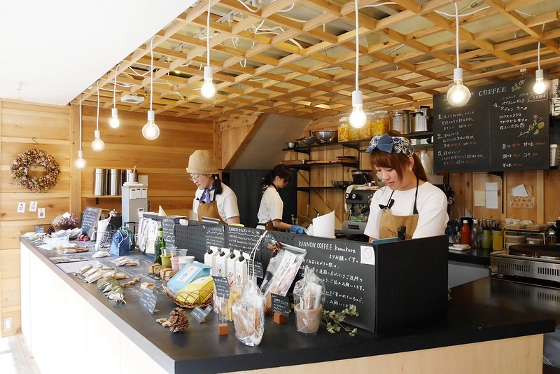 【日本神奈川】KANNON COFFEE~鎌倉限定超療癒大佛可麗餅，鎌倉長谷站走路5分鐘，距離鎌倉大佛高德院也很近 @飛天璇的口袋