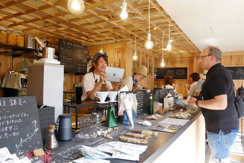 【日本神奈川】KANNON COFFEE~鎌倉限定超療癒大佛可麗餅，鎌倉長谷站走路5分鐘，距離鎌倉大佛高德院也很近 @飛天璇的口袋