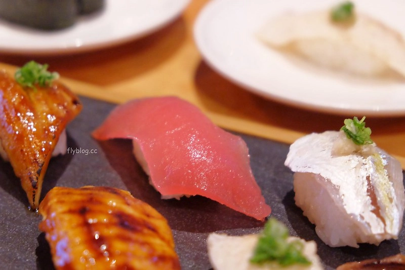 一笈壽司｜輕井澤集團最新力作日式壽司品牌，公益路漂亮的清水模建築外觀 @飛天璇的口袋