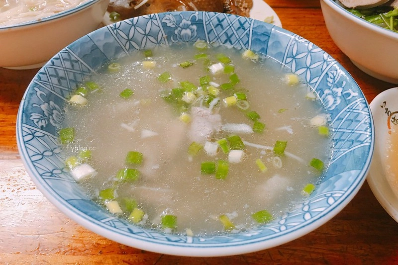苗栗三義｜大家好麵店．工業區對面超人氣麵店，東西好吃實在有誠意 @飛天璇的口袋