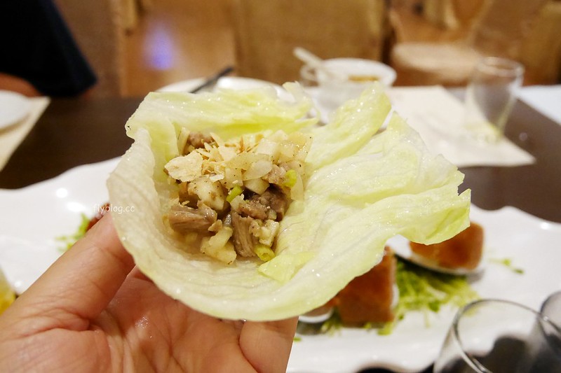 鳳凰德陽川泉旅奇立丹廳｜一鴨六吃只要$1688元，還有自助餐吃到飽可以選擇，礁溪好吃烤鴨推薦 @飛天璇的口袋