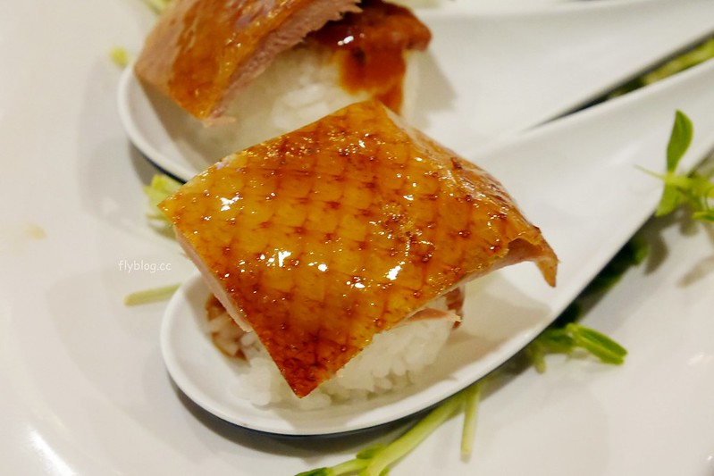 鳳凰德陽川泉旅奇立丹廳｜一鴨六吃只要$1688元，還有自助餐吃到飽可以選擇，礁溪好吃烤鴨推薦 @飛天璇的口袋