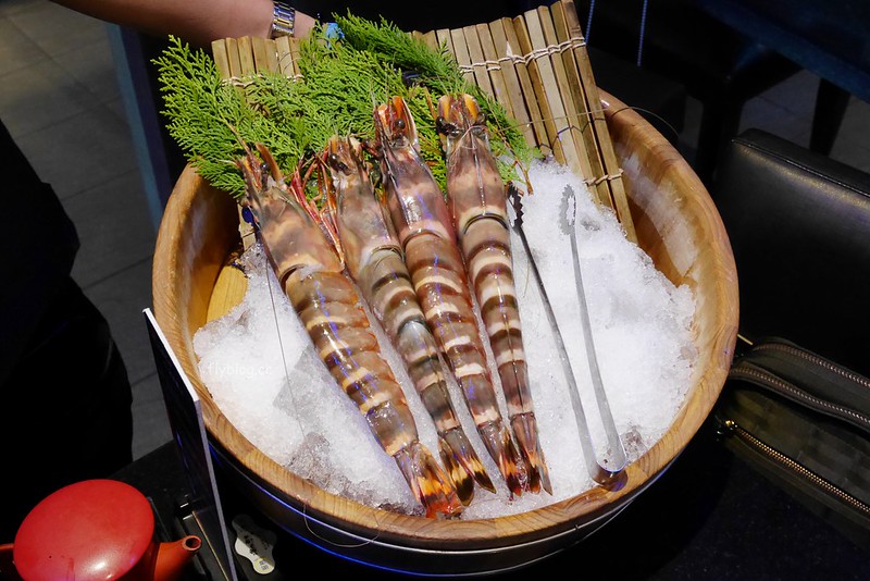 碳佐麻里燒肉｜終於朝聖台南必吃的碳佐麻里燒肉店，有台南屋馬之美喻的南霸天 @飛天璇的口袋