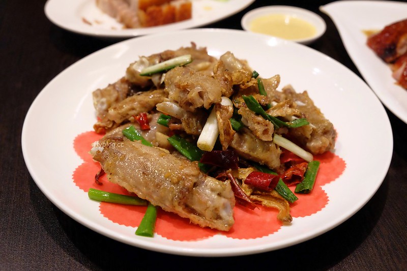 Ali88 燒鵝之家┃台中西屯：號稱全台中最好吃的燒鵝，個人推薦米粉湯好好吃 @飛天璇的口袋