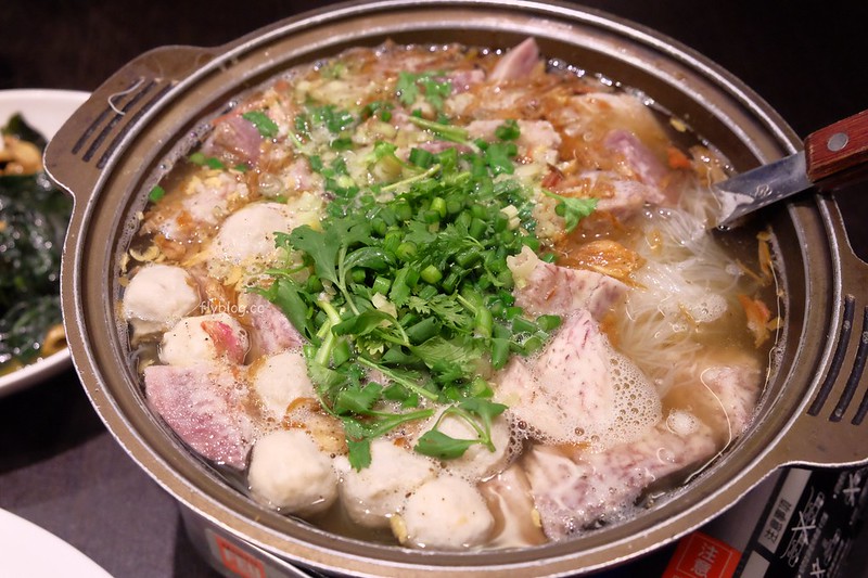 Ali88 燒鵝之家┃台中西屯：號稱全台中最好吃的燒鵝，個人推薦米粉湯好好吃 @飛天璇的口袋