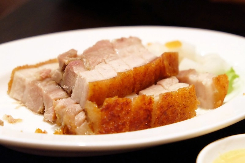 Ali88 燒鵝之家┃台中西屯：號稱全台中最好吃的燒鵝，個人推薦米粉湯好好吃 @飛天璇的口袋