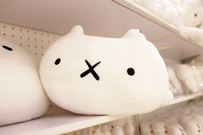 黛麗佐手義式餐廳┃台中后里：日本超夯「反應過激的貓」line貼圖期間限定，餐點表現不俗環境也很好拍，麗寶Outlet Mall美食餐廳推薦 @飛天璇的口袋