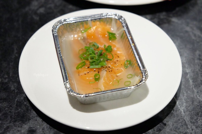 錵燒炭火燒肉┃台中西屯：公益路燒肉店新亮點，錵鑶系列全新品牌，開幕一個月感覺還沒上軌道 @飛天璇的口袋