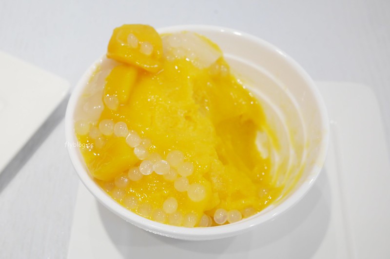 【香港深水埗】聰嫂甜品~劉德華的最愛怎麼可以不來朝聖，除了楊枝甘露龍眼椰果冰也很好吃 @飛天璇的口袋