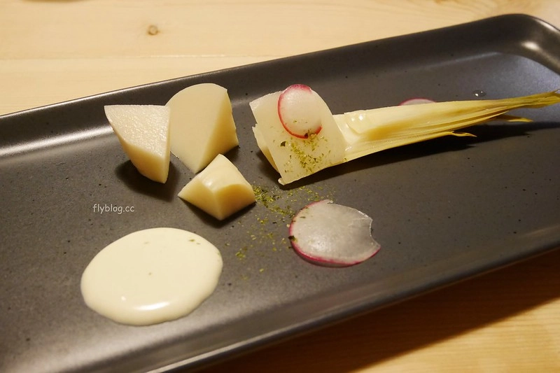 台中西區｜August food Studio．豐原超人氣美食餐廳搬來台中，用餐採預約制 @飛天璇的口袋