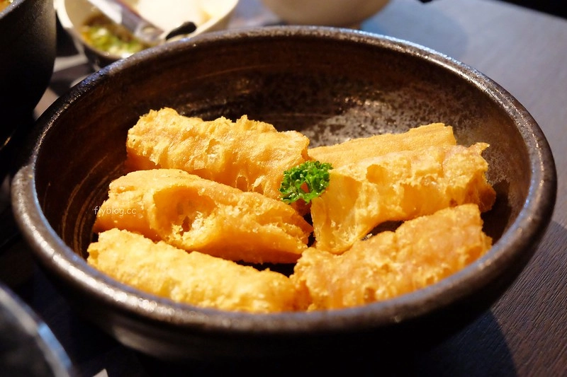 輕井澤火鍋：輕井澤崇德路分店悄悄開幕，北屯吃火鍋又多了一個好選擇 @飛天璇的口袋