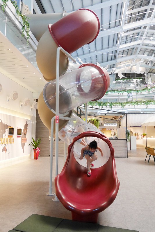 潭酵天地｜下雨天不用煩惱！有二層樓高溜滑梯的觀光工廠，宜蘭親子旅遊景點推薦 @飛天璇的口袋