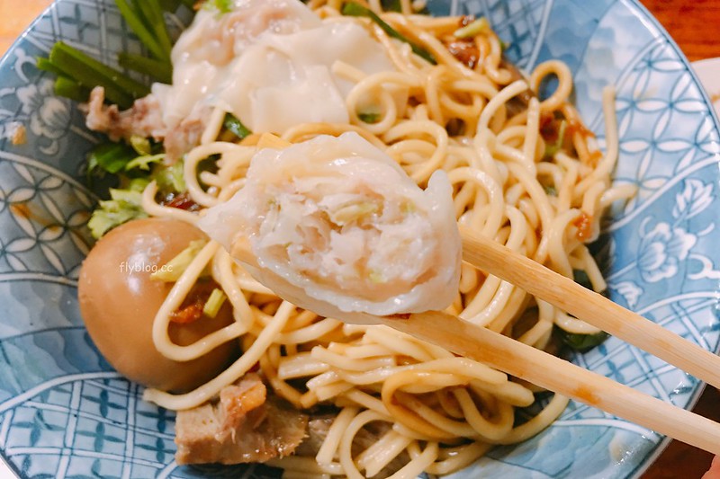 苗栗三義｜大家好麵店．工業區對面超人氣麵店，東西好吃實在有誠意 @飛天璇的口袋