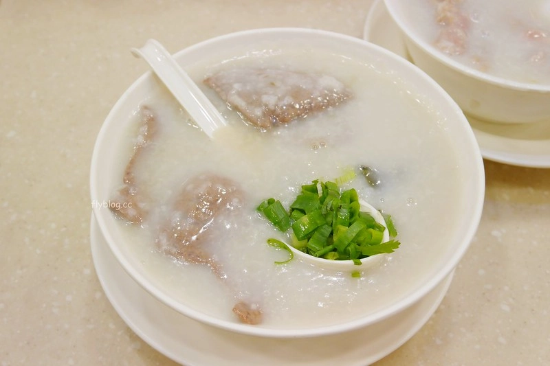 【香港尖沙咀】洪利粥店茶餐廳~從早餐賣到宵夜的香港茶餐廳，生滾粥好吃綿密入口即化 @飛天璇的口袋