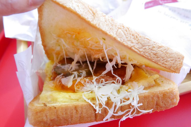 Isaac Toast & Coffee：韓國來的超人氣早餐店，超適合網美打卡 @飛天璇的口袋