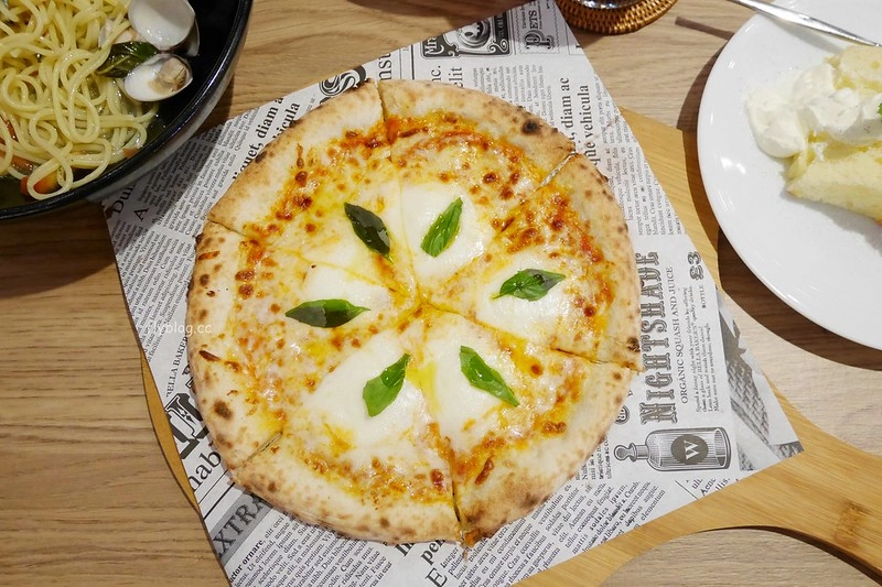 台中北區｜ 石壁家義大利麵：日本義大利麵連鎖店進駐台中，主打每天四款生麵選擇，披薩好吃推薦哦！ @飛天璇的口袋