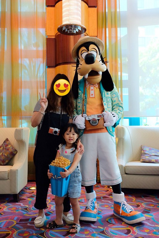 【香港大嶼山】香港迪士尼好萊塢酒店~迪士尼遊樂園最超值的酒店，早餐還可以和米奇米妮高飛拍照 @飛天璇的口袋