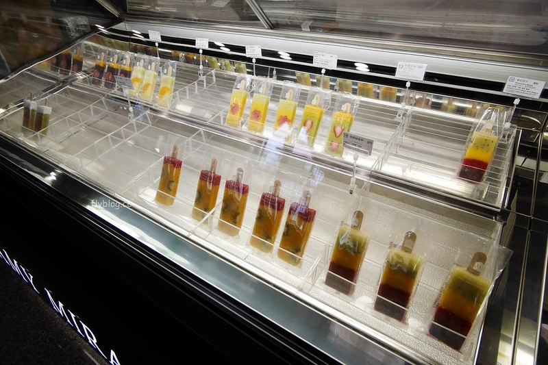 夢幻蜜拉 Dreamy Miracle｜超浮誇的水果火鍋冰，如夢似幻餘煙裊裊， 台南IG打卡熱門美食 @飛天璇的口袋