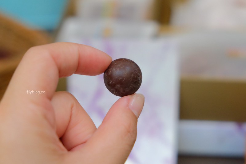 2018喜餅推薦┃法式手工喜餅：RIVON禮坊2018新法式手工喜餅禮盒，預訂禮坊喜餅抽冰島蜜月旅行和Le Creuset廚具 @飛天璇的口袋