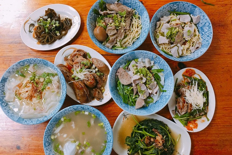 苗栗三義｜大家好麵店．工業區對面超人氣麵店，東西好吃實在有誠意 @飛天璇的口袋