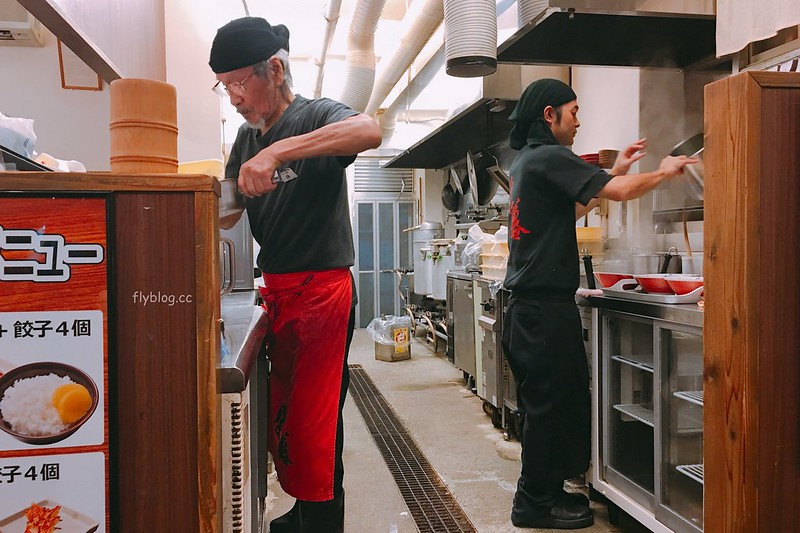 日本沖繩｜暖暮拉麵@那霸牧志店．九州限定拉麵冠軍，那霸國際通超人氣美食 @飛天璇的口袋