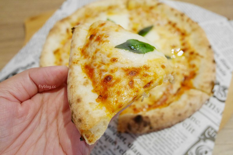 台中北區｜ 石壁家義大利麵：日本義大利麵連鎖店進駐台中，主打每天四款生麵選擇，披薩好吃推薦哦！ @飛天璇的口袋