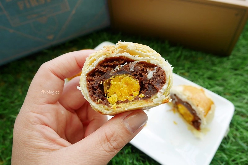 台中西區｜Mr. 啃蛋黃酥．一顆178元天價級的蛋黃酥，一開放預購還是秒殺 @飛天璇的口袋