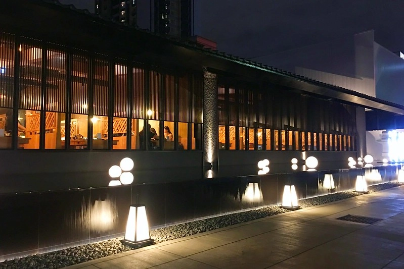 【台中南屯】湯棧公益店，輕井澤三代店，主打古早味麻油雞、燒酒雞，餐點份量多而且有質感 @飛天璇的口袋