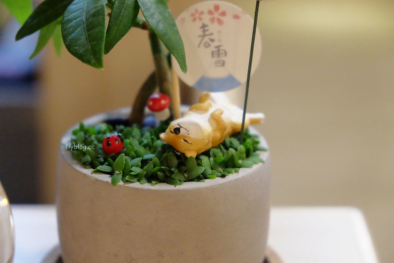 春雪冰の屋┃台中西區：簡單清新的日式冰店，天然單純的水果味呈現 @飛天璇的口袋