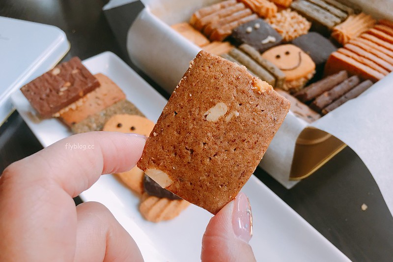 【香港尖沙咀】香港曲奇4重奏 Cookies Quartet~蝴蝶酥超夯，曲奇餅好吃，附上產品售價和各門市資訊 @飛天璇的口袋