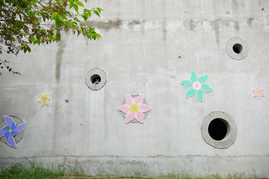 2018臺中藝術季”繽紛風車”裝置藝術┃台中太平：七大裝置藝術上千繽紛風車，屯區藝文中心最新拍照打卡點 @飛天璇的口袋