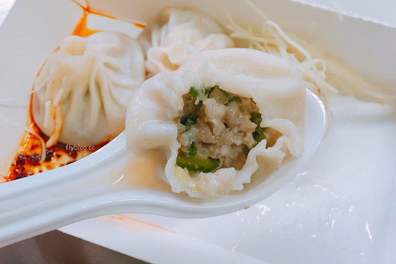 【台中北屯】立早湯包，銅板價就可以吃到好立早湯包，皮薄餡多還會噴汁，吃湯包不用到宜蘭了 @飛天璇的口袋