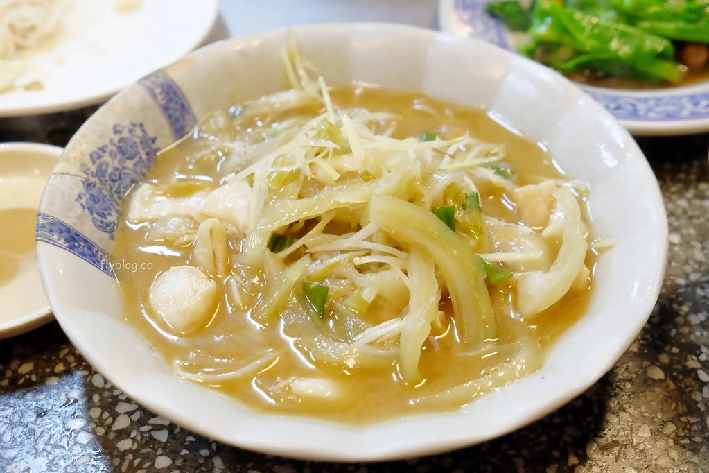 石桌羊肉爐｜在棚子裡面吃羊肉爐，還有很多熱炒可以選擇 @飛天璇的口袋