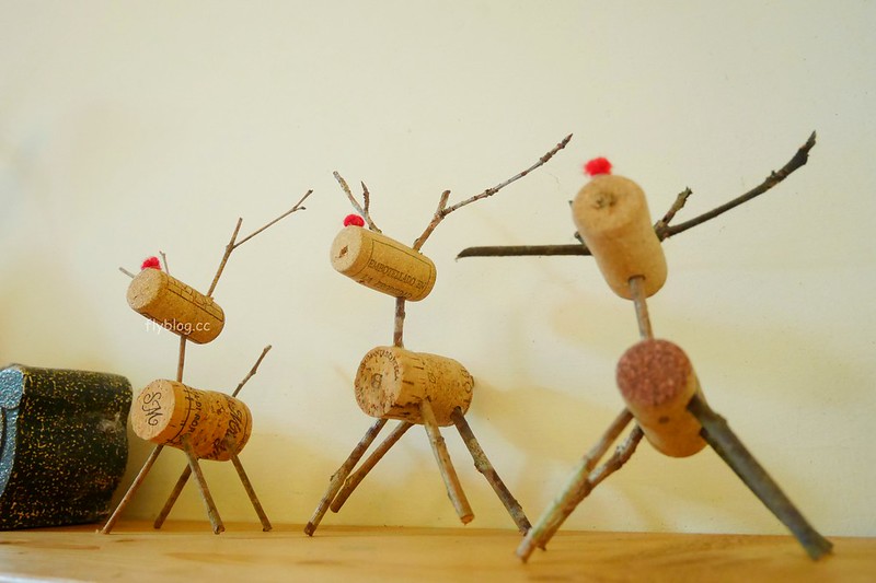 台中新社｜緩慢尋路香草House．住在薰衣草森林裡享受大自然，晚上觀賞夜間童話旋轉木馬 @飛天璇的口袋