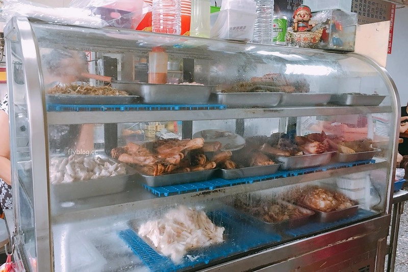 苗栗三義｜大家好麵店．工業區對面超人氣麵店，東西好吃實在有誠意 @飛天璇的口袋