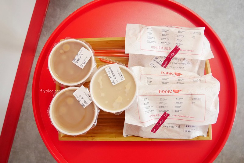 Isaac Toast & Coffee：韓國來的超人氣早餐店，超適合網美打卡 @飛天璇的口袋