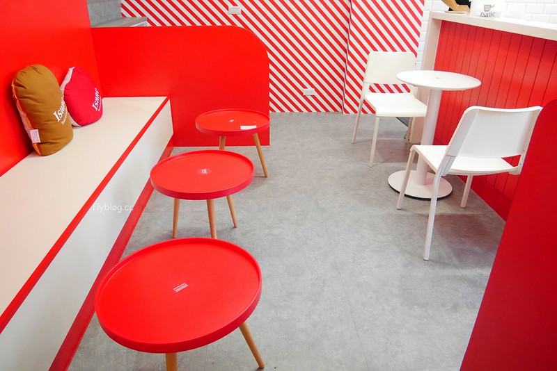 Isaac Toast & Coffee：韓國來的超人氣早餐店，超適合網美打卡 @飛天璇的口袋