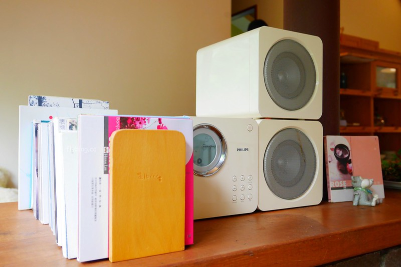 台中新社｜緩慢尋路香草House．住在薰衣草森林裡享受大自然，晚上觀賞夜間童話旋轉木馬 @飛天璇的口袋