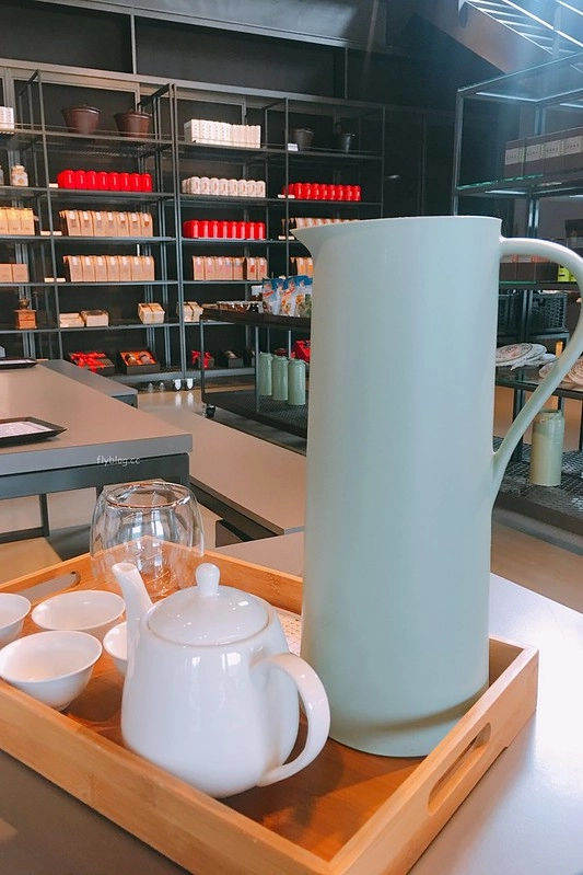 苗栗銅鑼｜銅鑼茶廠．30分鐘車程投入大自然的懷抱，品茗搭配好吃的甜點 @飛天璇的口袋