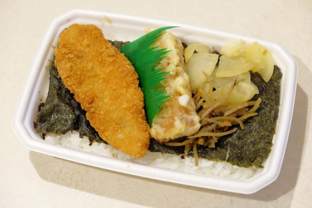 日本沖繩｜Hotto Motto便當．日本HM連鎖平價便當店，沖繩限定版苦瓜便當 @飛天璇的口袋