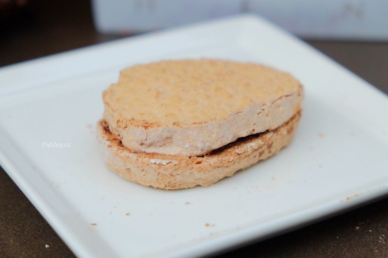 2018喜餅推薦┃法式手工喜餅：RIVON禮坊2018新法式手工喜餅禮盒，預訂禮坊喜餅抽冰島蜜月旅行和Le Creuset廚具 @飛天璇的口袋